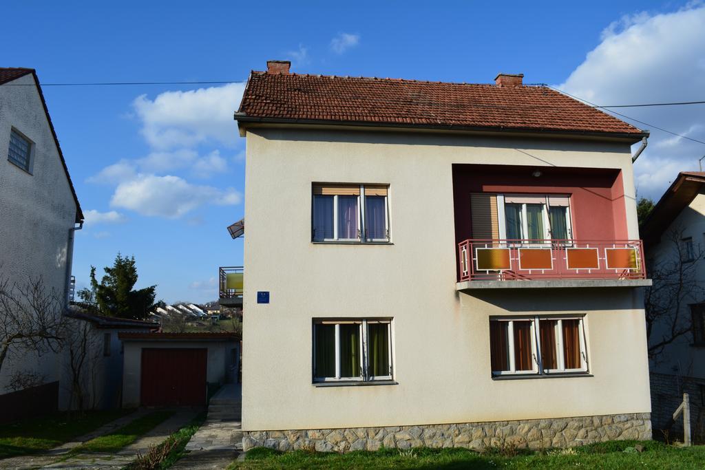 Guest House Ema Daruvar Exteriör bild